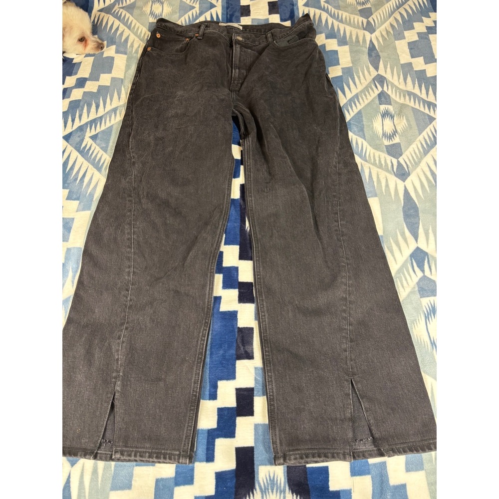 Abercrombie & Fitch 90s Relaxed High Rise Split Hem Jeans Washed Black 32/14L